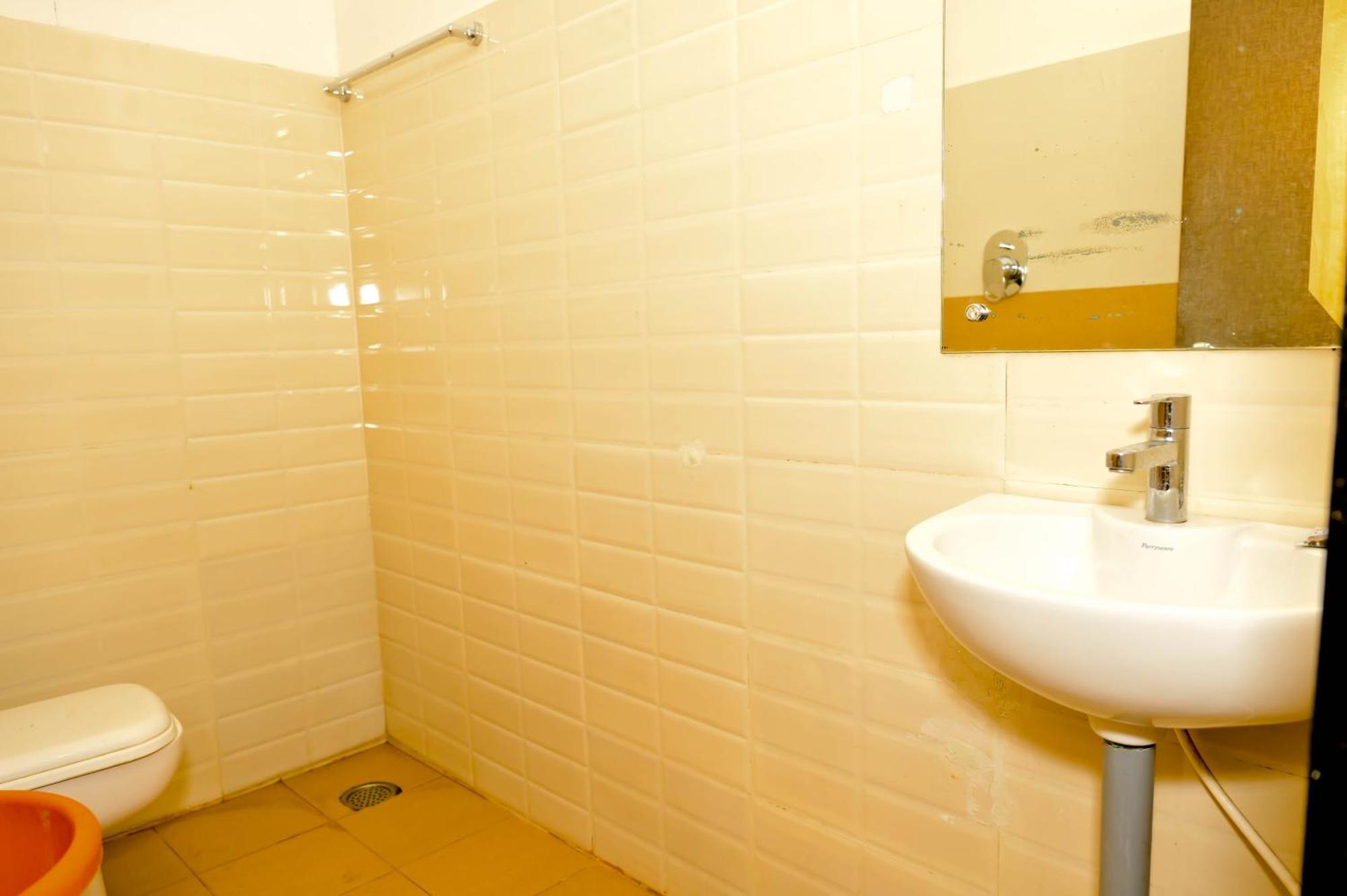 ホテル Townhouse Mk Chikmagalūr エクステリア 写真