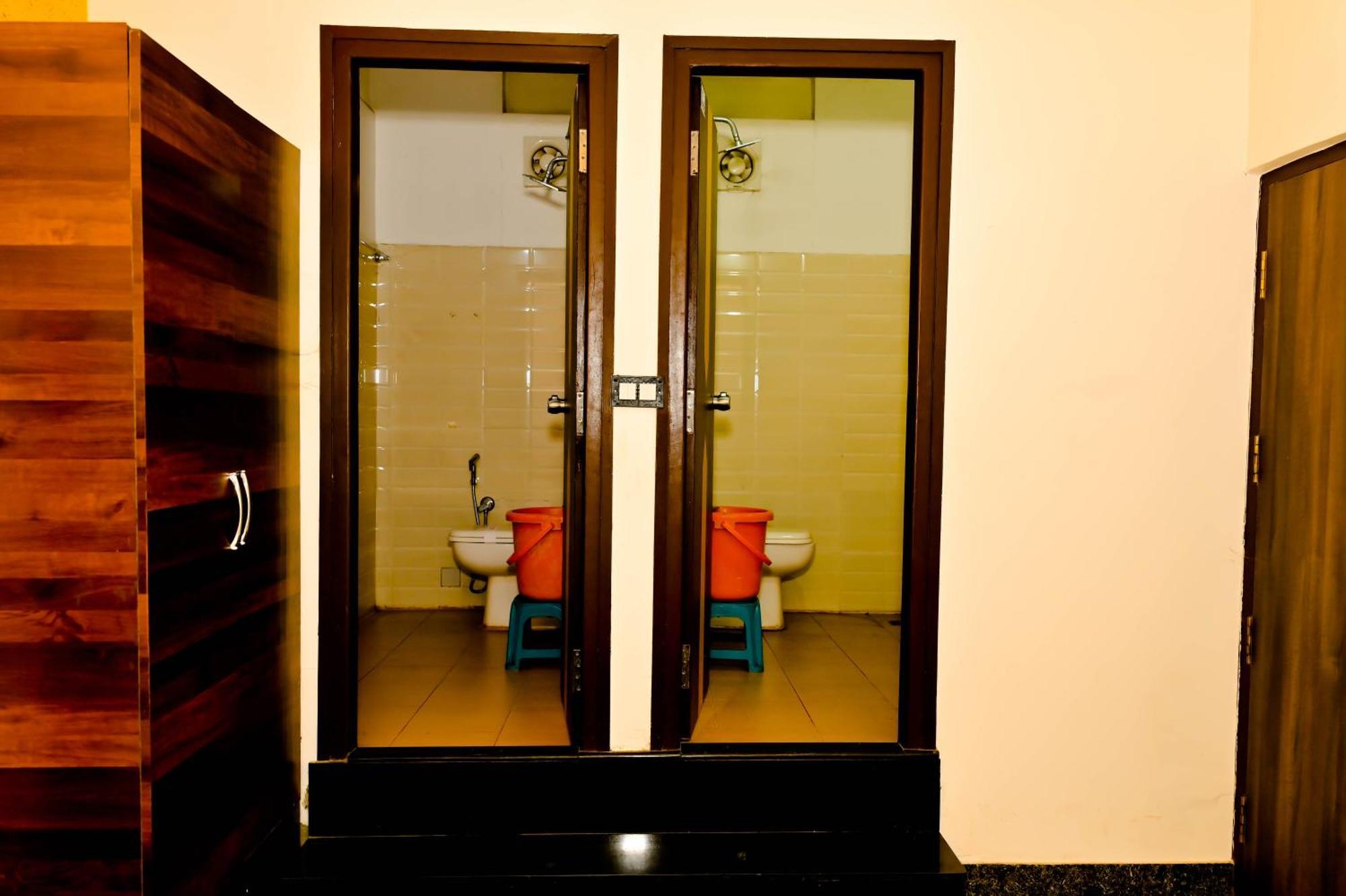 ホテル Townhouse Mk Chikmagalūr エクステリア 写真