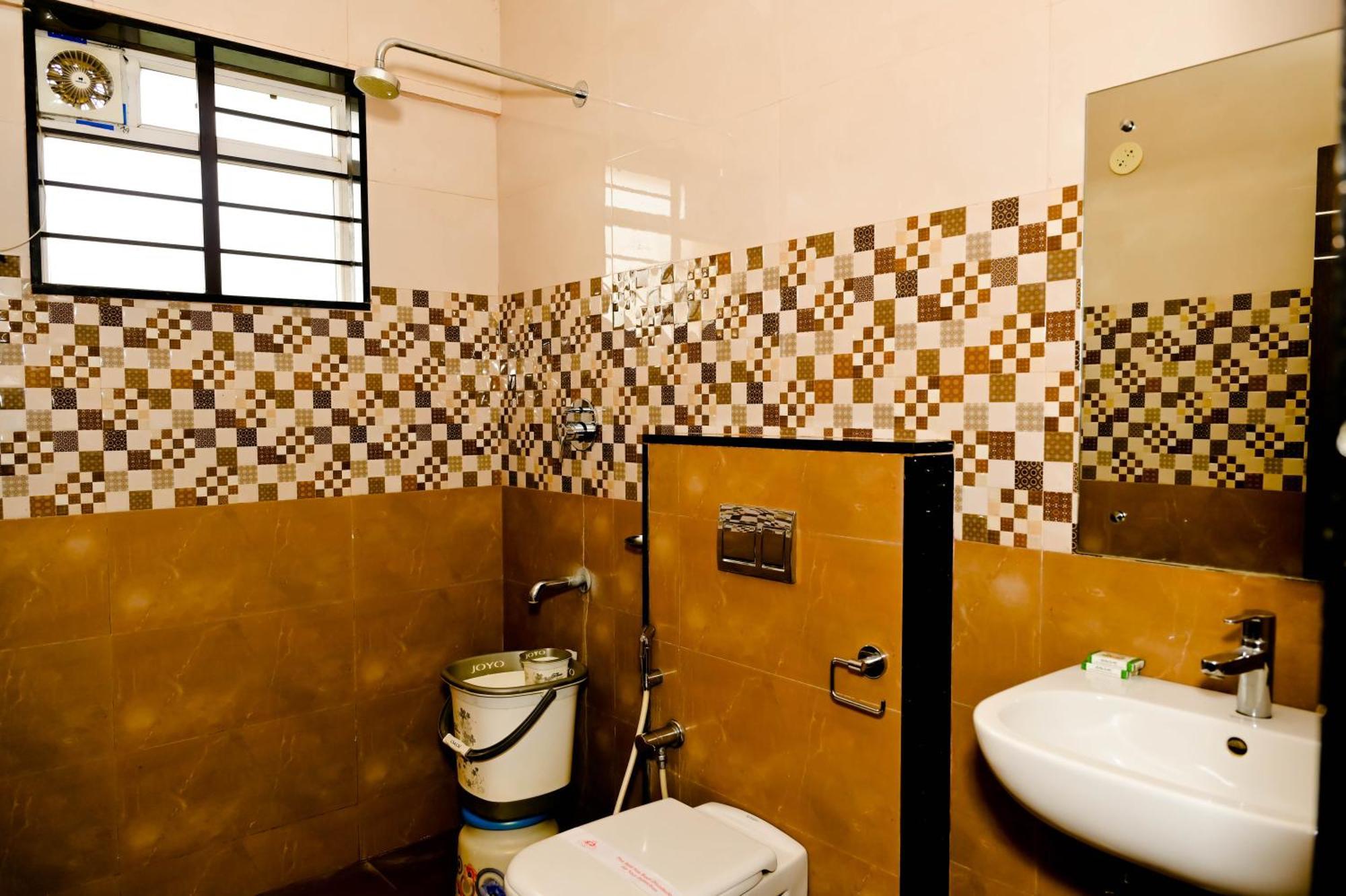 ホテル Townhouse Mk Chikmagalūr エクステリア 写真